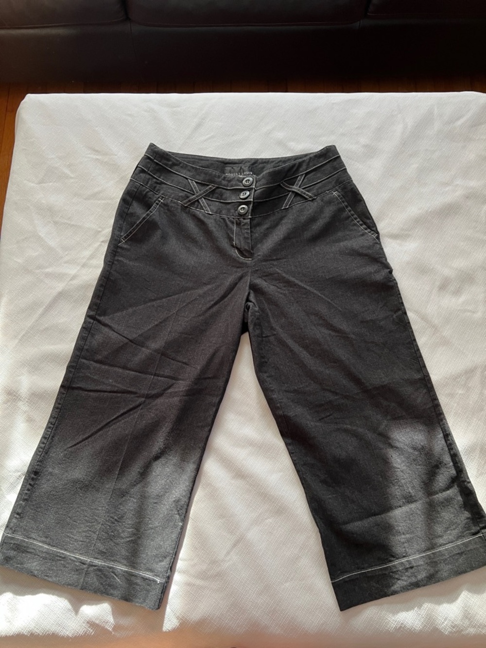 Robert Louis Black Wide Crop Jeans with Triple-Button Waist